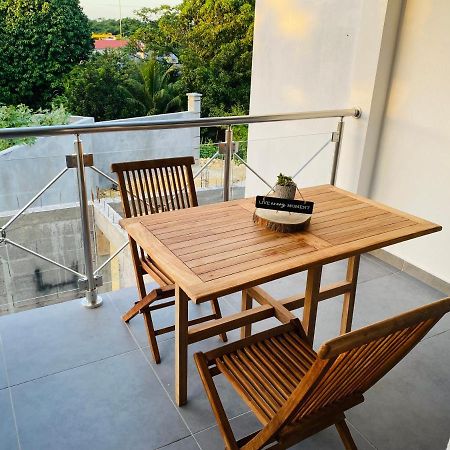 Appartement K'Noly à Baie-Mahault Extérieur photo